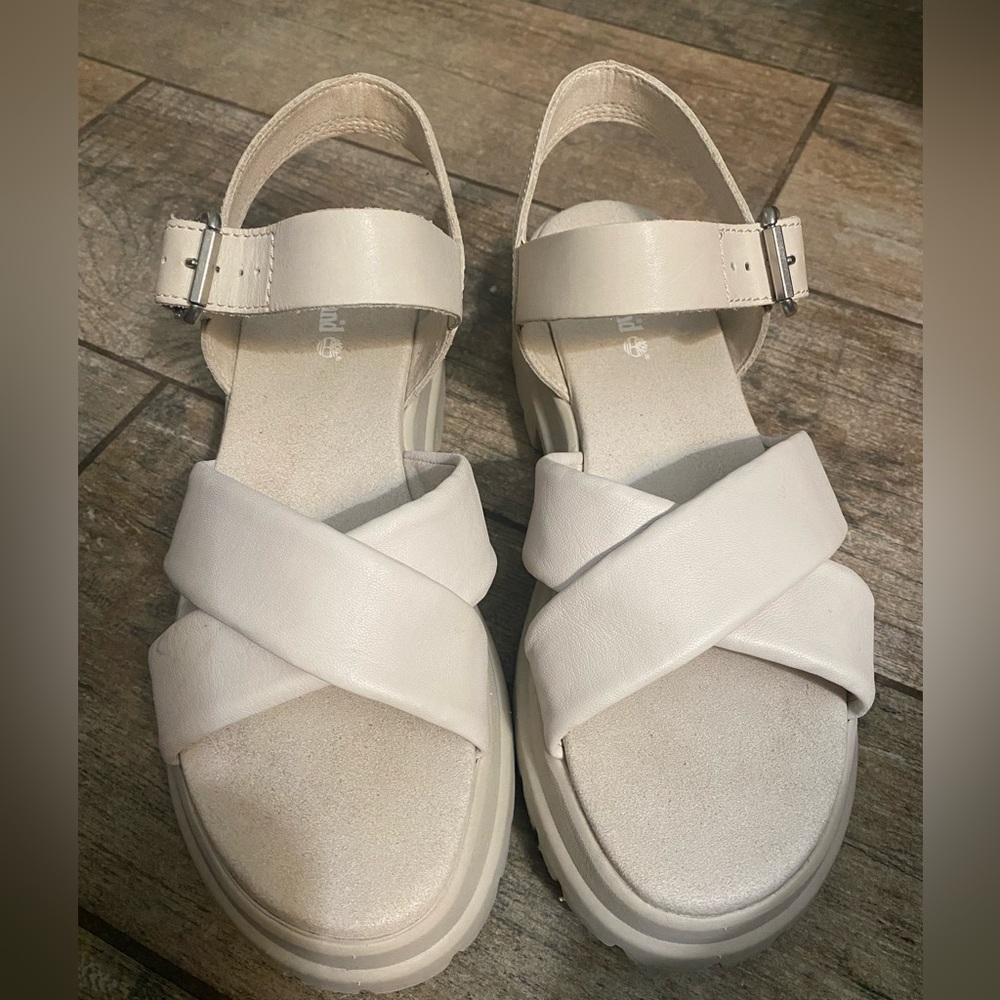 Timberland Sandals Sz. 9 - Picture 2 of 9